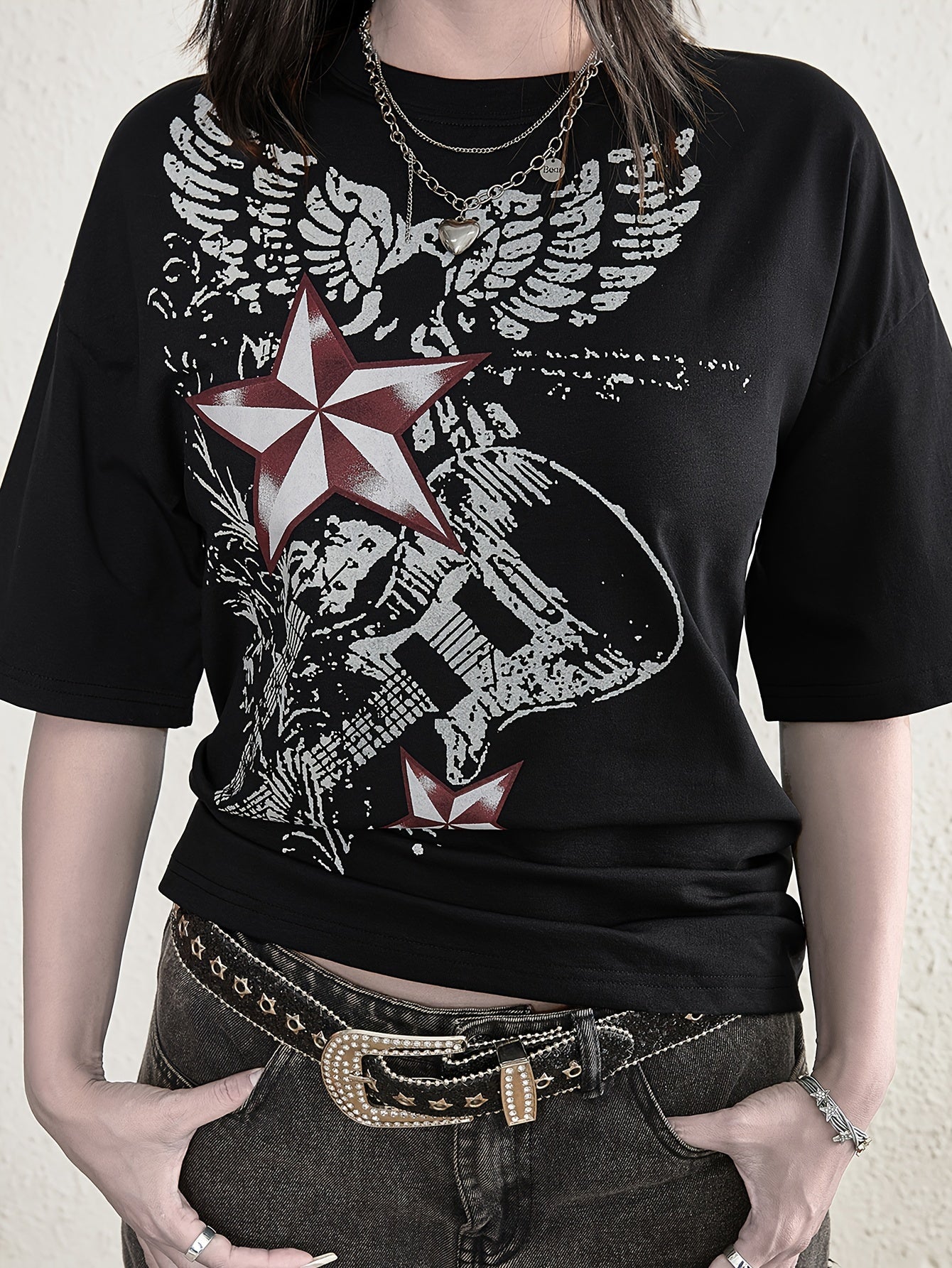 Y2K Retro Women's Graphic T-Shirt - Black Geometric Guitar & Wings Print Short Sleeve Round Neck Top, Machine Washable Spring/Summer Casual Tee, Fashionable Graphic Print T Shirt, Summer Clothing, Edgy Casualwear, Durable Fabric