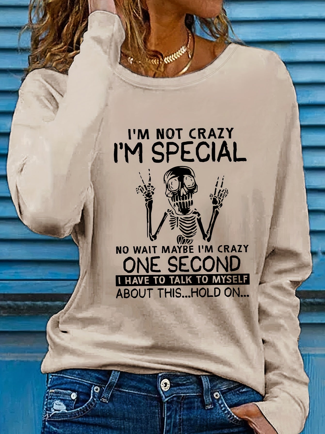 [Graphic T-Shirt] Humorous Graphic Women's Long Sleeve T-Shirt | "I'm Not Crazy" Letter Print Crew Neck Casual Top, Heather Gray, Machine Washable, Spring & Fall Essential, Allseason Fabric