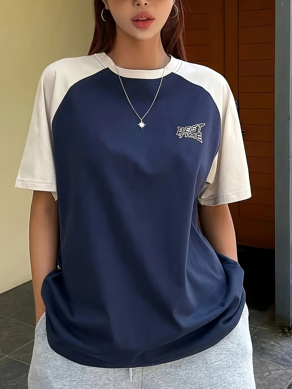 [1pc BEAST T-Shirt] 1pc Women's Casual T-Shirt | Color Block, BEAST Print, Crew Neck, Knit Fabric, Regular Length, All Season Top