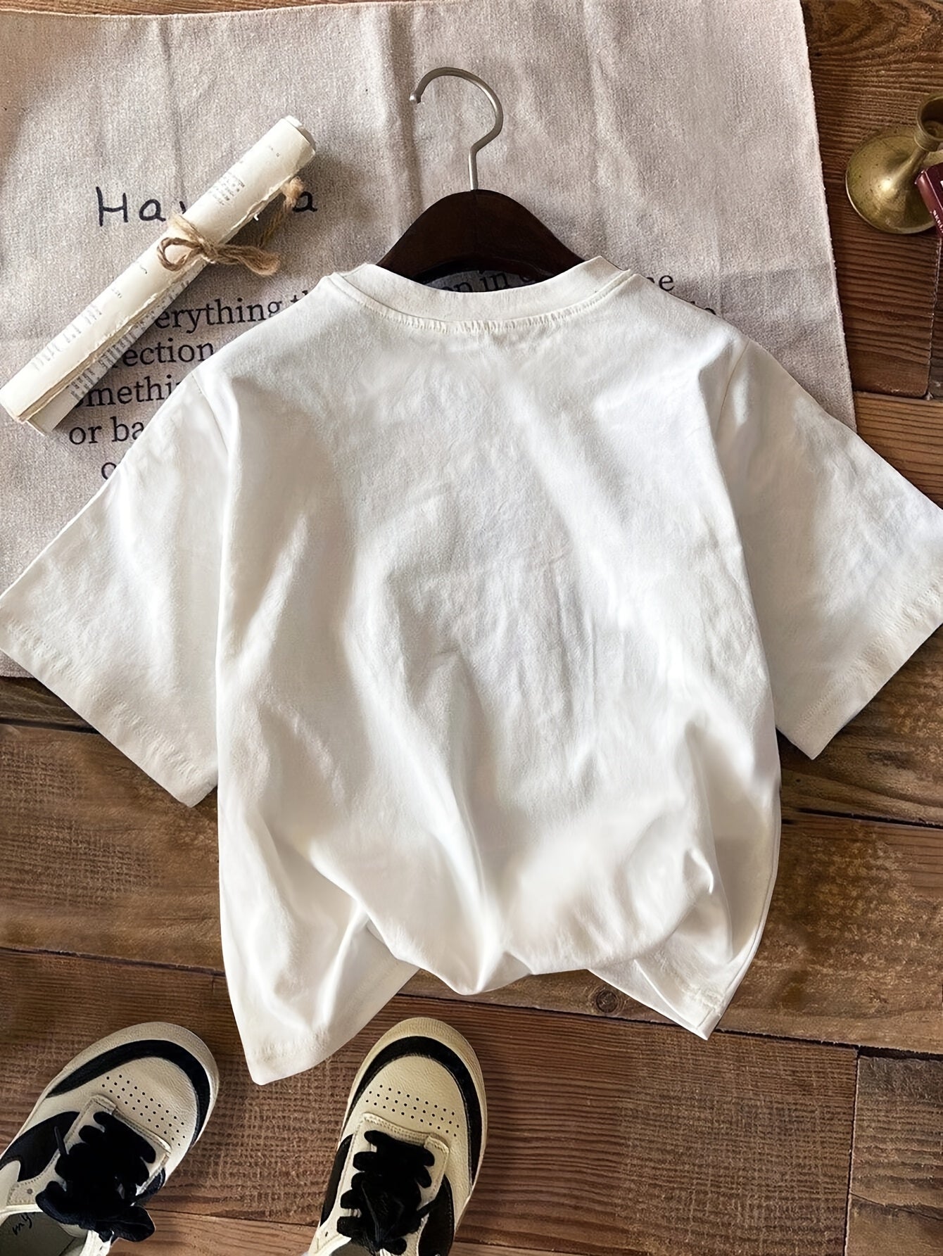 Women's Casual Sporty Round Neck T-Shirt with Motivational Letter Print & Color Block Design - Breathable White Top for Spring/Summer, Machine Washable, Ladies T Shirts, Summer Clothing, Positive Message Tee, Nontransparent Fabric