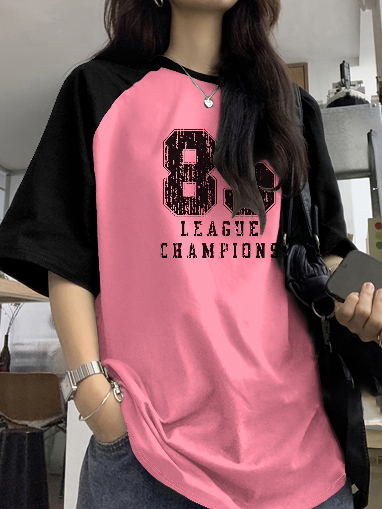 Women'S Casual Y2K-Inspired "8.5 League Champions" Graphic Tee - Black & Olive, Short Sleeve, Crew Neck, Casual Attire|Vintage Print Top|Short Sleeve Shirt