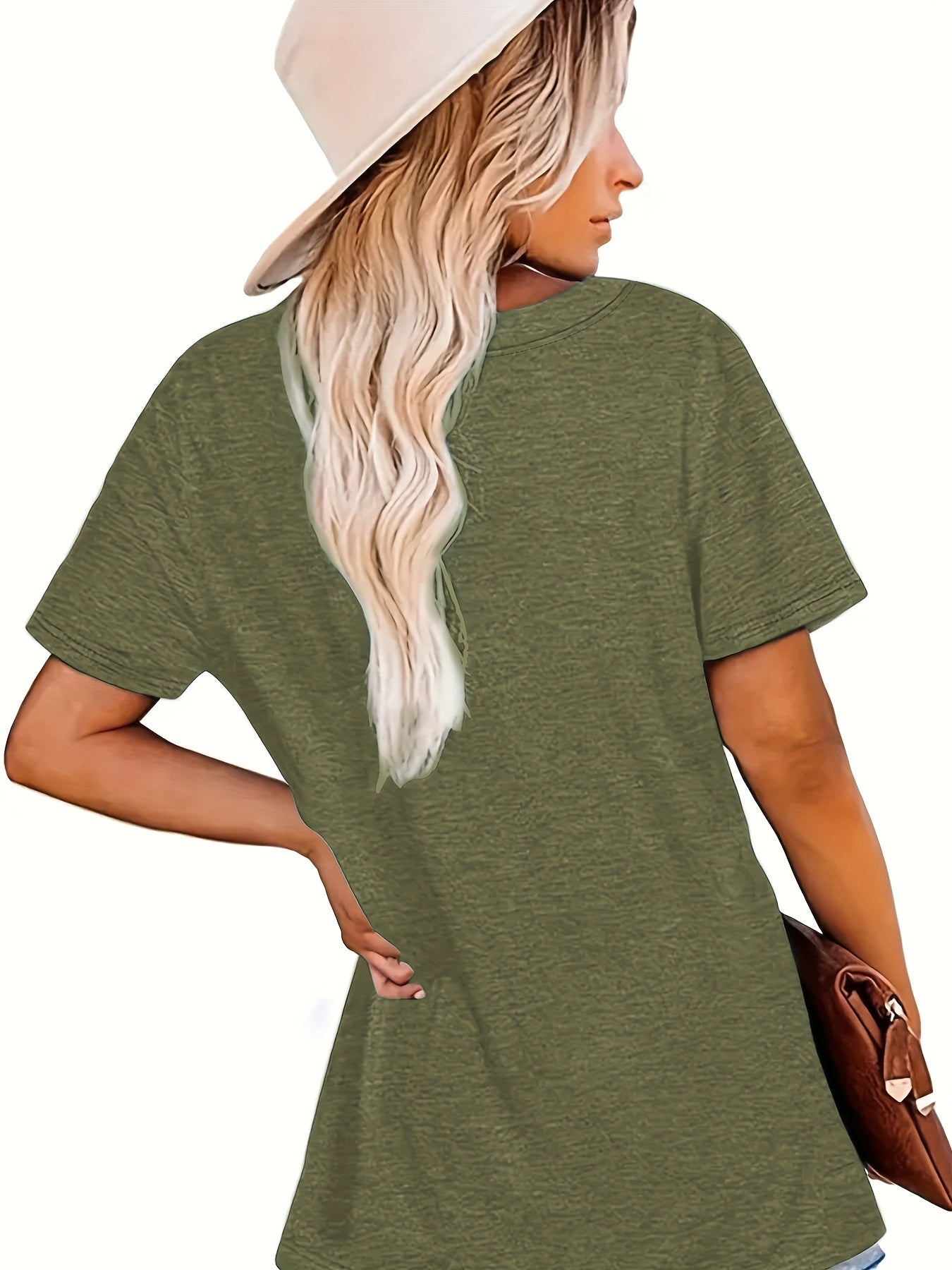 Women's Casual Short Sleeve T-Shirt with Giraffe Print & Fashion Glasses Design - Dark Blue Round Neck Tee, Machine Washable All-Season Comfort Fit, Easy Care Clothing