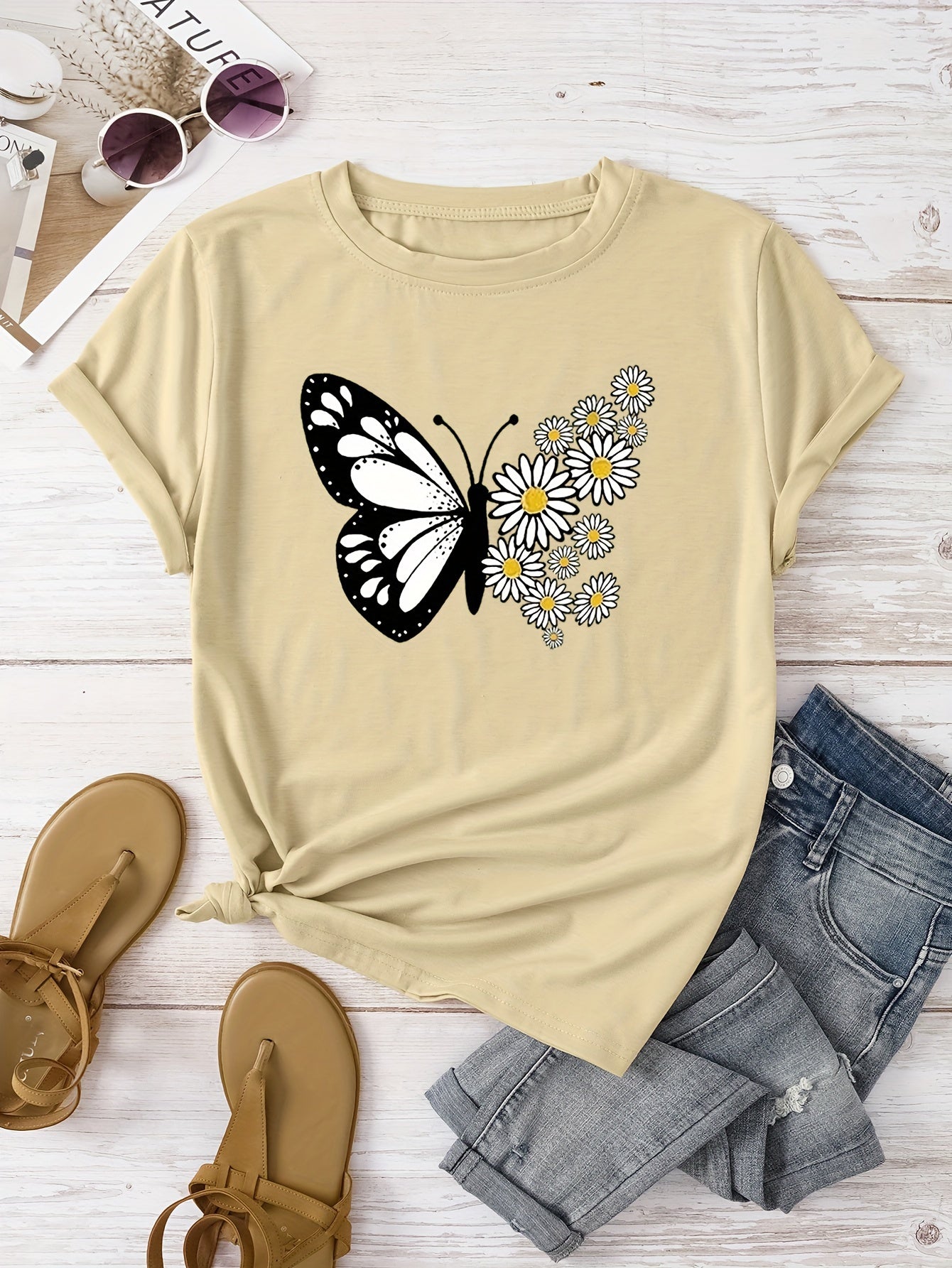 Women's Casual Butterfly & Daisy Floral Print Round Neck T-Shirt - Olive Green, Machine Washable, Regular Fit for Casual Attire, Allseason Fashion, Relaxed Style, Nontransparent Fabric