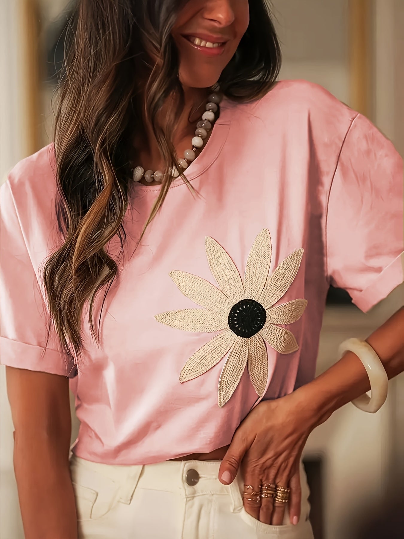[Floral Women's T-Shirt] Elegant Floral Women's Casual Short Sleeve T-Shirt | Sunflower Applique Black Round Neck Top | Machine Washable Winter Blouse