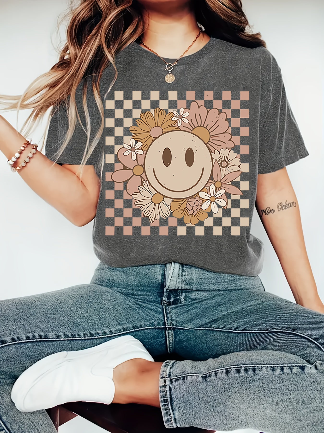 Women'S Casual Crew Neck T-Shirt, 100% Polyester Knit Fabric, Geometric Smile Face Pattern, Summer Fashion Top, Regular Length - 180G/M²