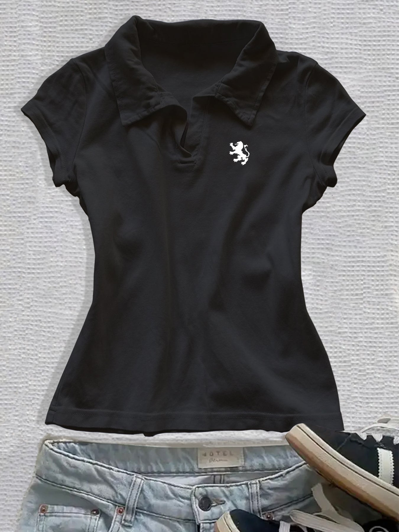 Women'S Y2K Retro Shirt - Slim Fit Cropped Top, Navy Blue, Non-Transparent Fabric for Gym, Casual Outfits - Vintage 2000s Fashion T-Shirt, Gym Apparel, Nontransparent Material, Workout Clothing, Breathable Fabric, Short Sleeve Top, Women