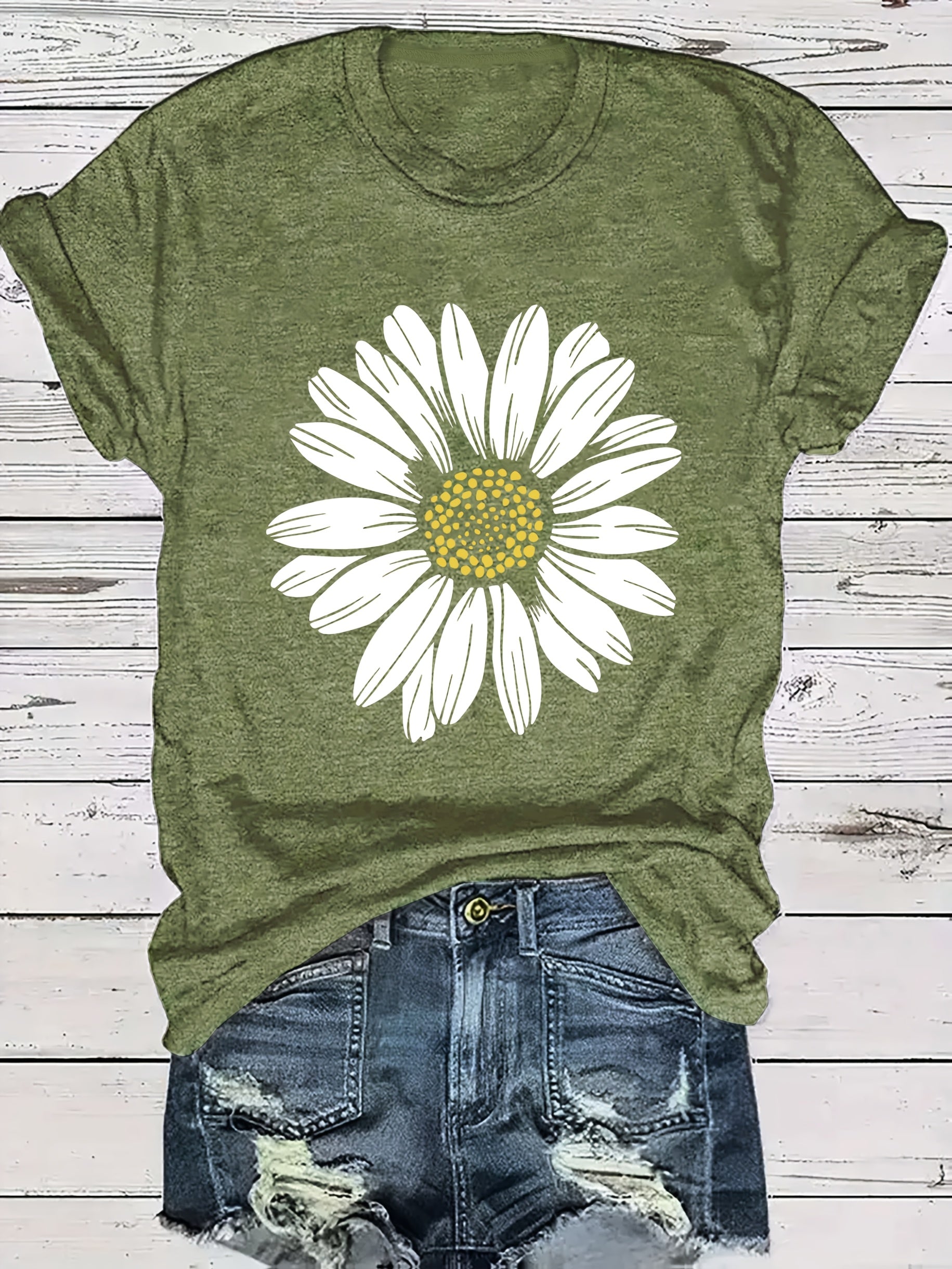 Women's Casual Daisy Flower Print T-Shirt - Vibrant Orange with White Floral Design, Round Neck, Medium Stretch, Machine Washable, Spring/Summer Essential, Spring Fashion Tee, Relaxed Fit Tee, Mediumstretch Fabric